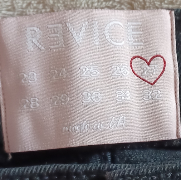 NWT REVICE Los Angeles 27 Black Rouched Days Off/Getaway Women’s Jeans Cotton - Picture 3 of 16